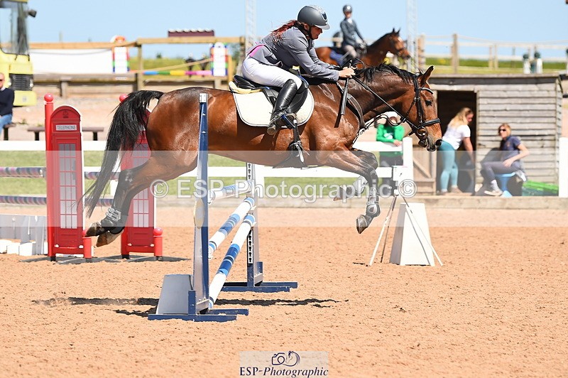 230526A-151226-02058 - Cls 12 1.05m Amateur Quali