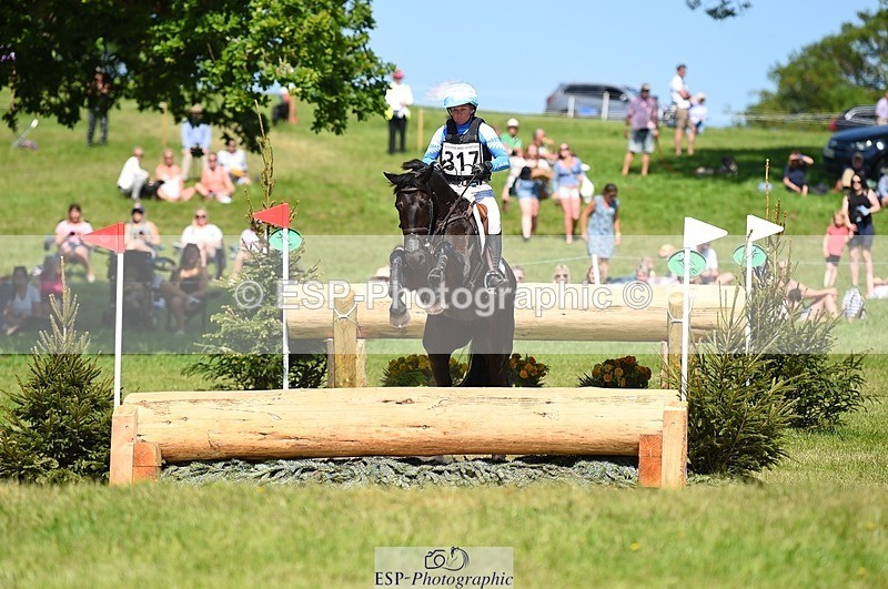 230527-163140-12054 - 317-FERNHILL_KANKAN-Jonelle_Price-XC