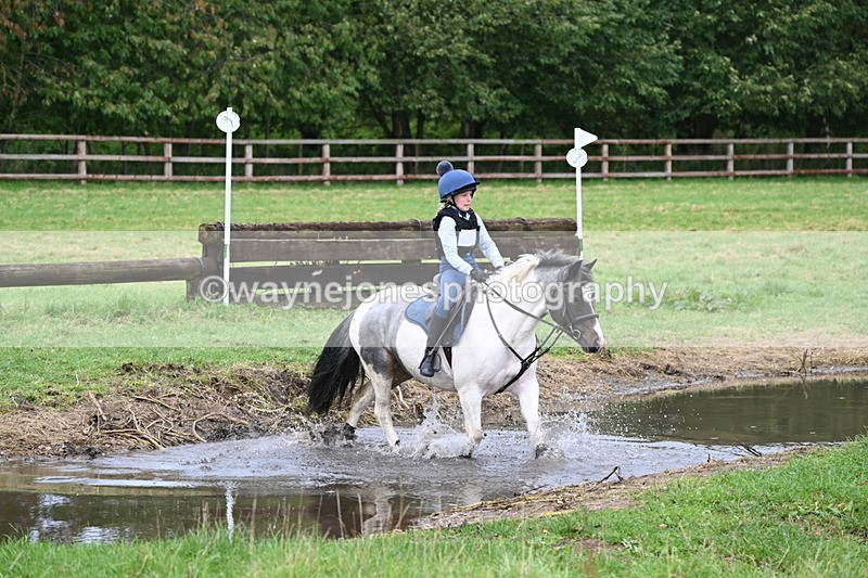 WJ6_2997 - Time at Photographer 11:01 to 11:20