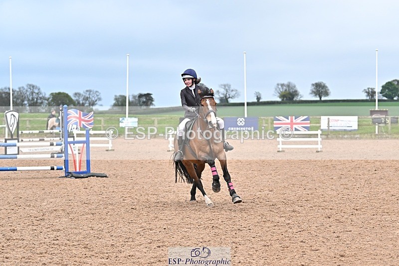 250415-190235-01225 - 1m