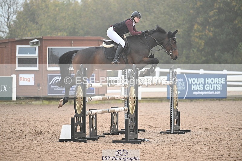 241102A-145127-05684 - SAT Cls 16 Winter 1.25 Jump Off