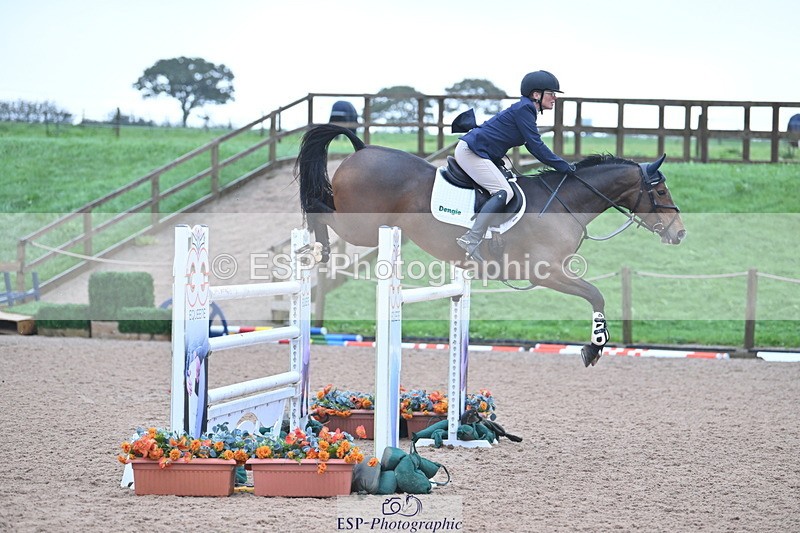 231013A-160504-03203 - Cls 10 National 1.30m Open