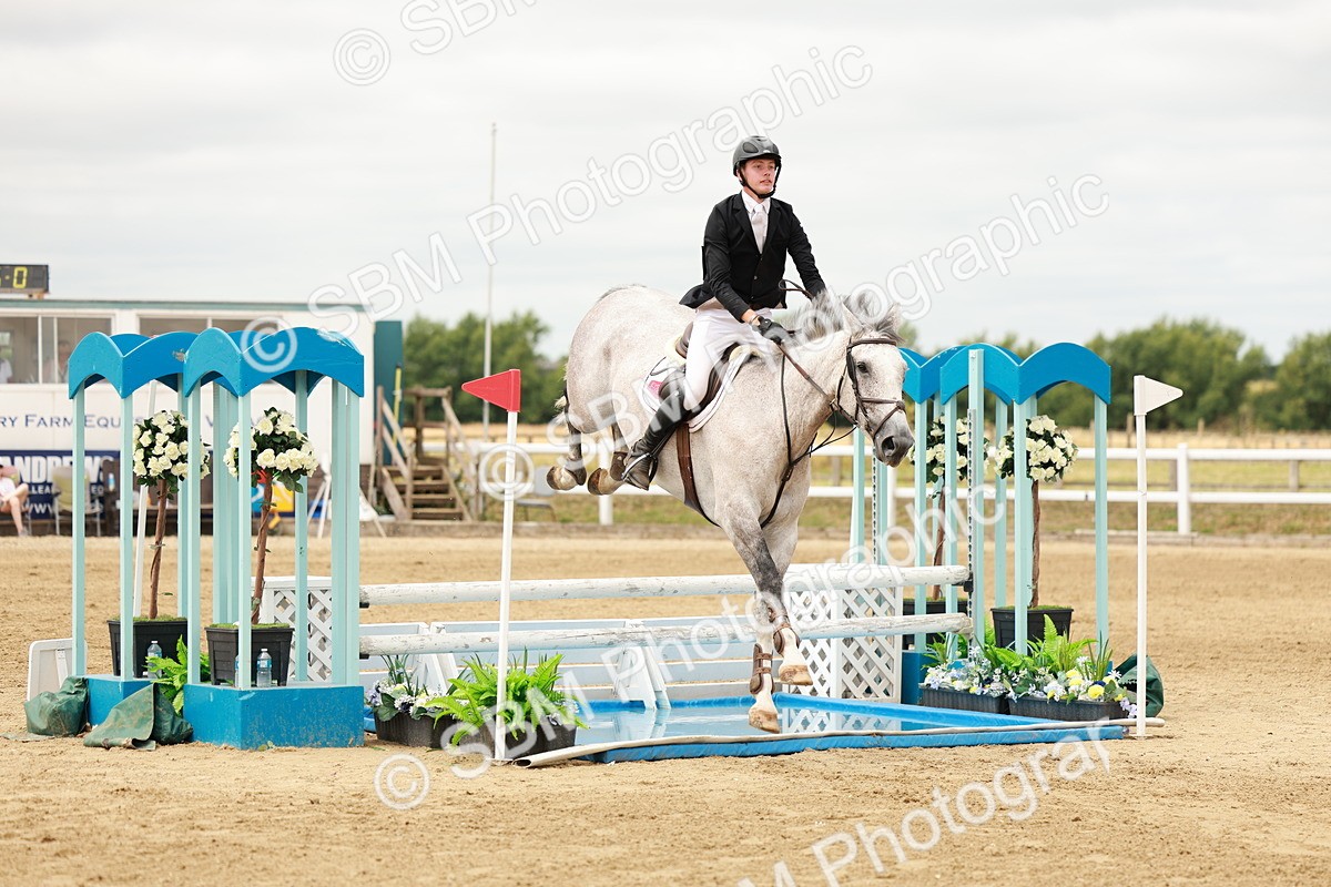 SBM_017444 - Class 21 - Senior Newcomers Championship 2d Rd