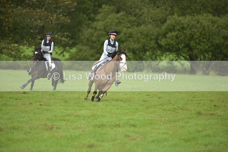 RAY_9940 - Class 3: 70cm Pairs: Corner