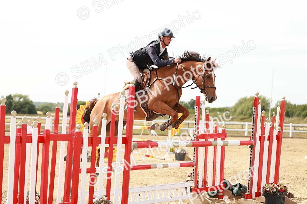 SBM_008234 - Class 4 - Senior Foxhunter - 1.20m Open
