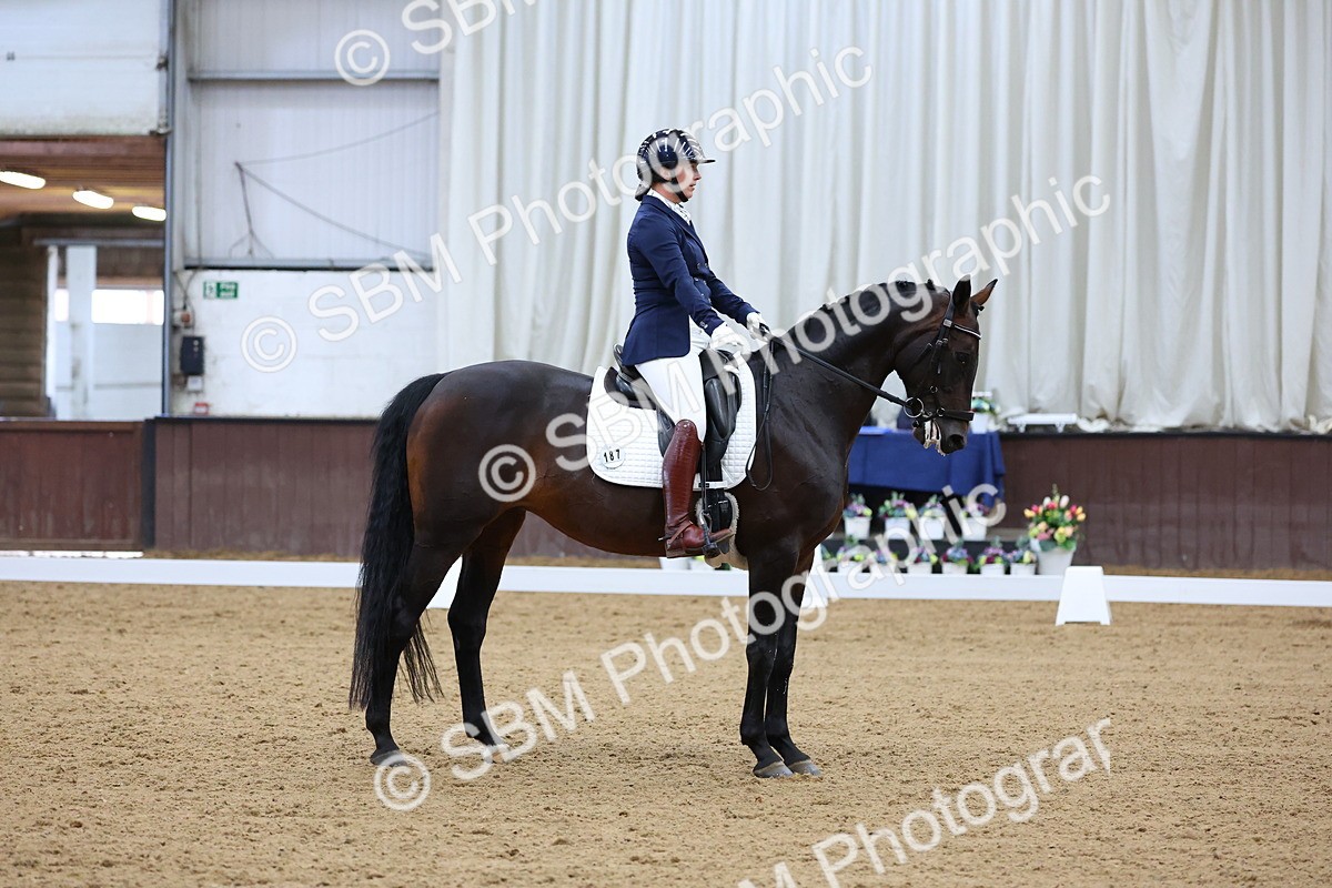 SBM_018682 - Class 17 - AM91 - 15.54-16.58