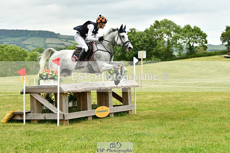 250524A-142329-13707 - C-206-Rowan.Laird-ROYAL.MINT