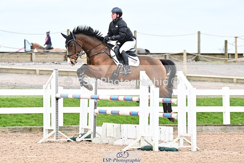 250112-124024-01254 - Cls 20 Newcomers and 1.10m Open