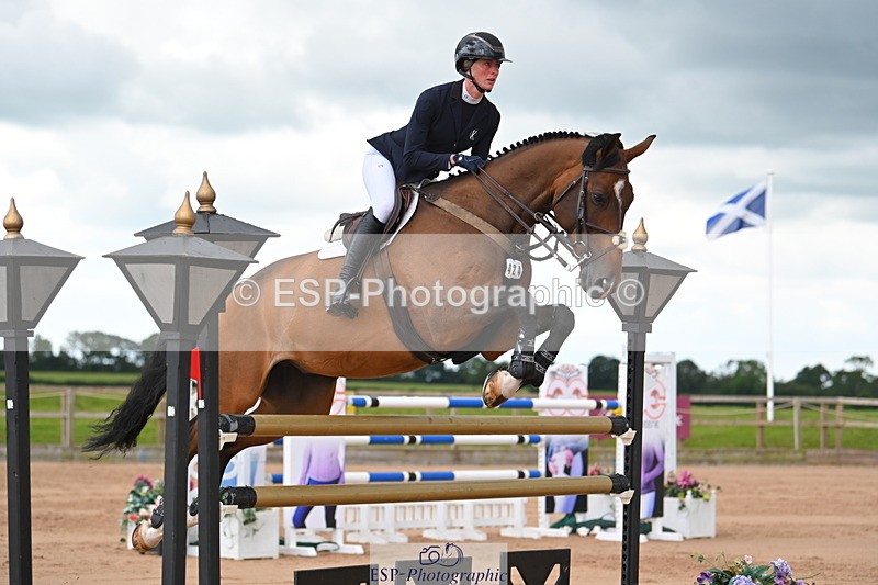 230721A-111437-05591 - Cls 6, 2 Star Medium 1.35m