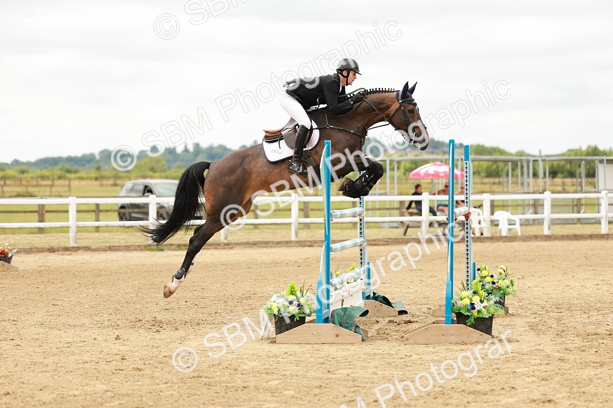 SBM_017721 - Class 21 - Senior Newcomers Championship 2d Rd