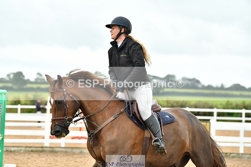 230730A-142937-10338 - Cls 35 1.05m Amateur Quali