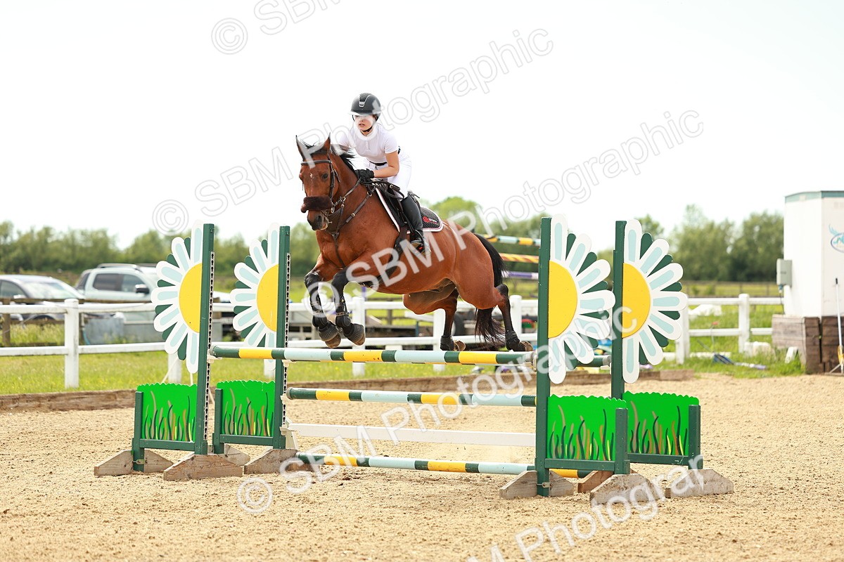 SBM_002325 - Class 4 - Senior Newcomers - 1.10m