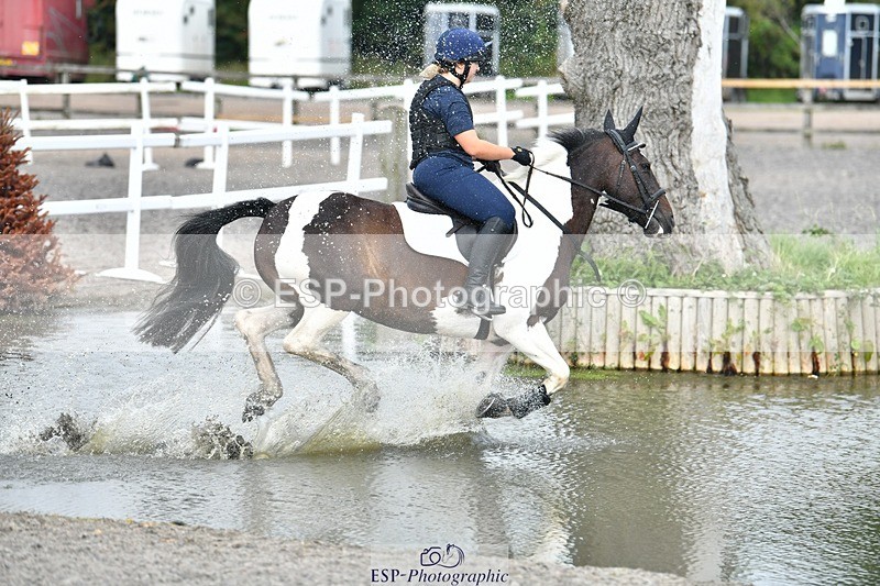 230817-105151-02721 - Abbie's 2nd Group - Arena