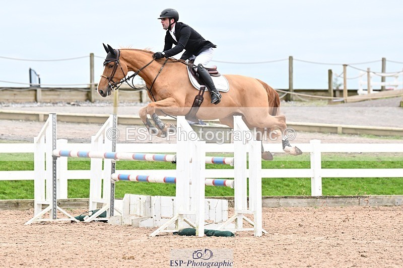 250112-131246-01399 - Cls 20 Newcomers and 1.10m Open