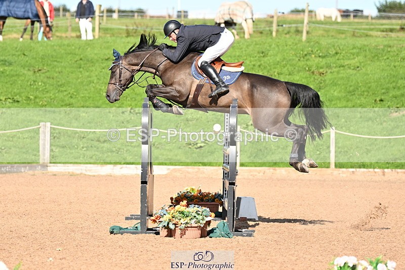 240913A-155757-05119 - Cls 18 National 1.40m Open