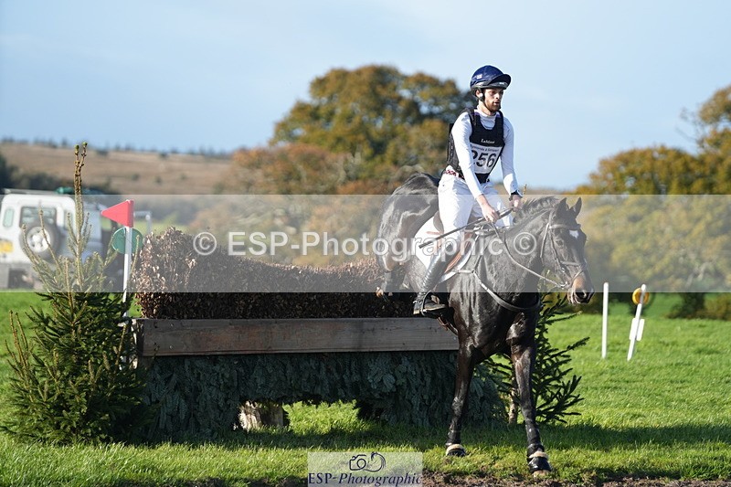 251024A-160347-14683 - C-256-Barnie.Brotherton