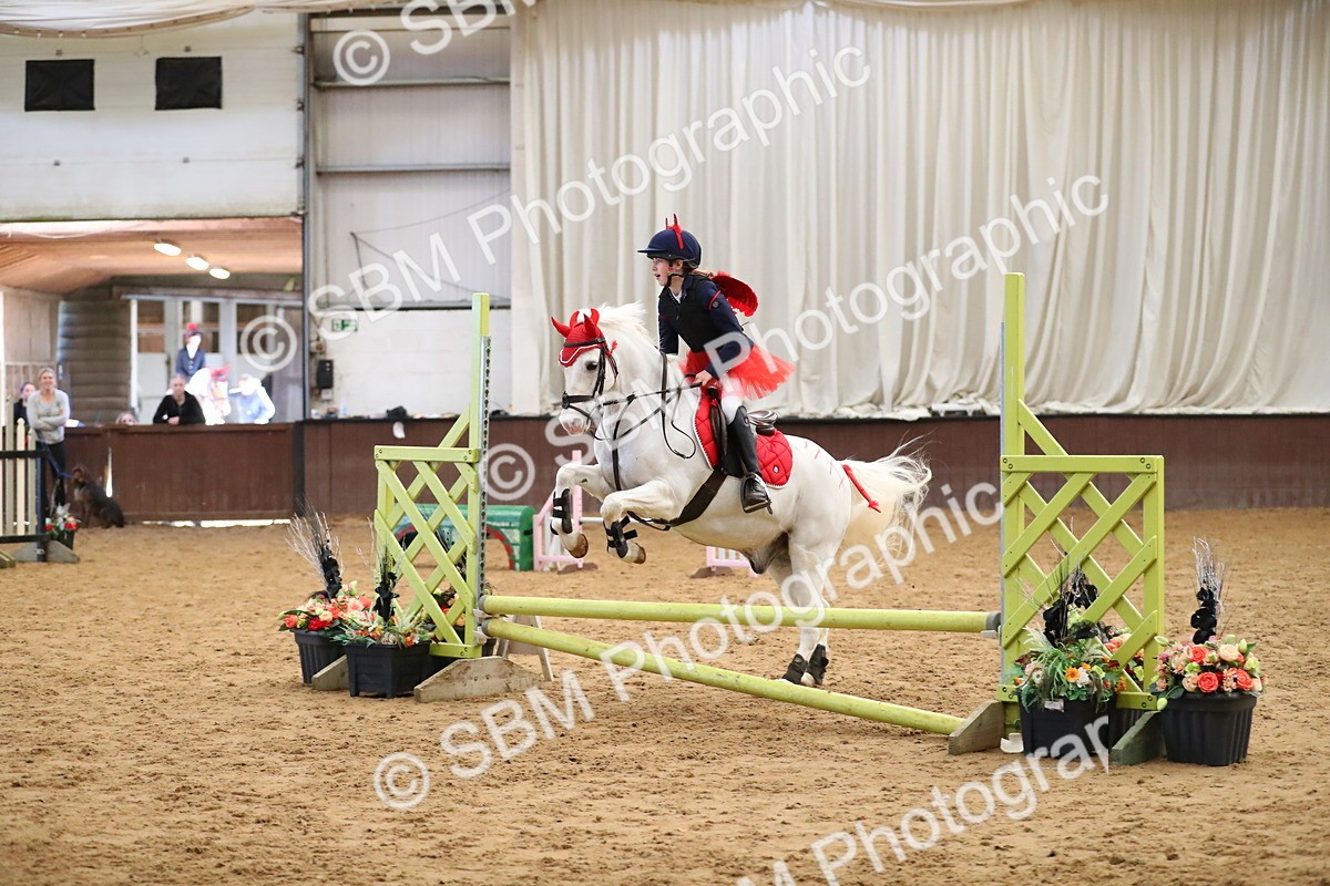 SBM_001285 - Class 3 - Horse & Hound