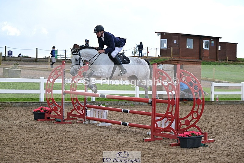 240912A-104805-01021 - Cls 9 Snr Discovery and 1m Open