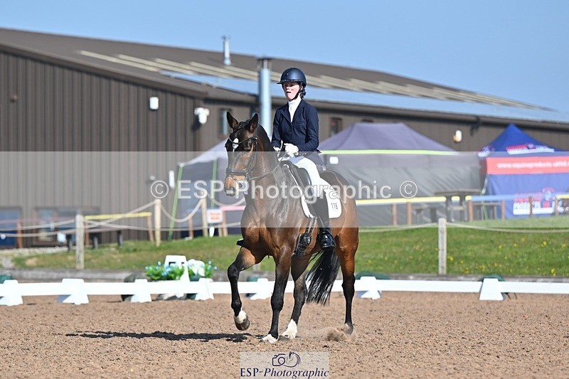 250405-092009-09737 - 116-Emily.Brewer-Starbucks