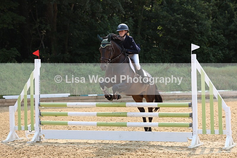3E7A1453 - Class 4: Senior British Novice/90cm open