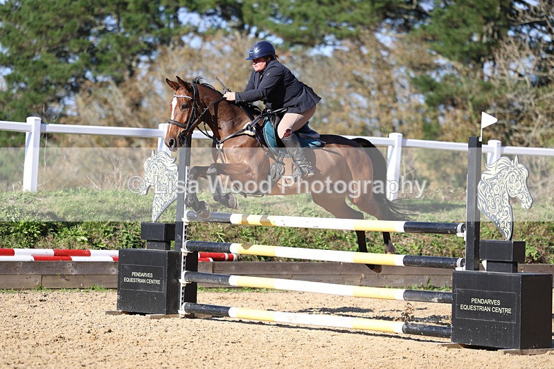 3E7A5683 - Class 7: Senior Newcomers/1.10m open