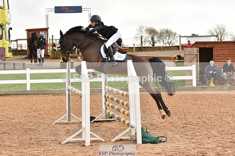 240210A-121150-01114 - Cls 8 Pony Newcomers & 1m Open