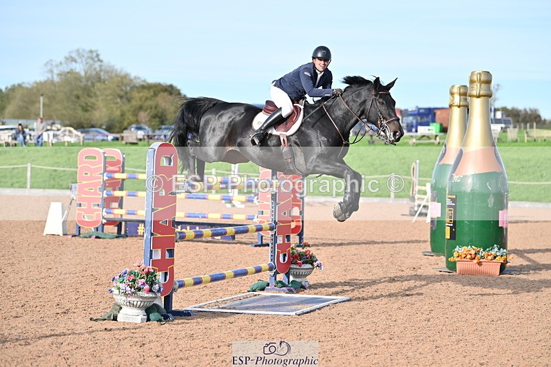 231015A-155604-09184 - Cls 32 National 1.30 & 1.40m Open