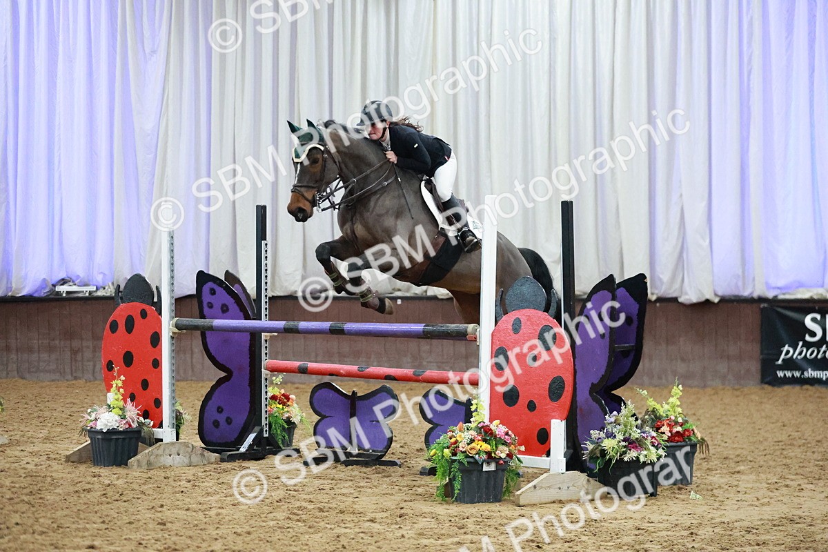 SBM_004499 - Class 17 - Senior Newcomers - 1.10m