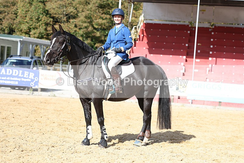 3E7A5349 - Class 9: 80cm Senior