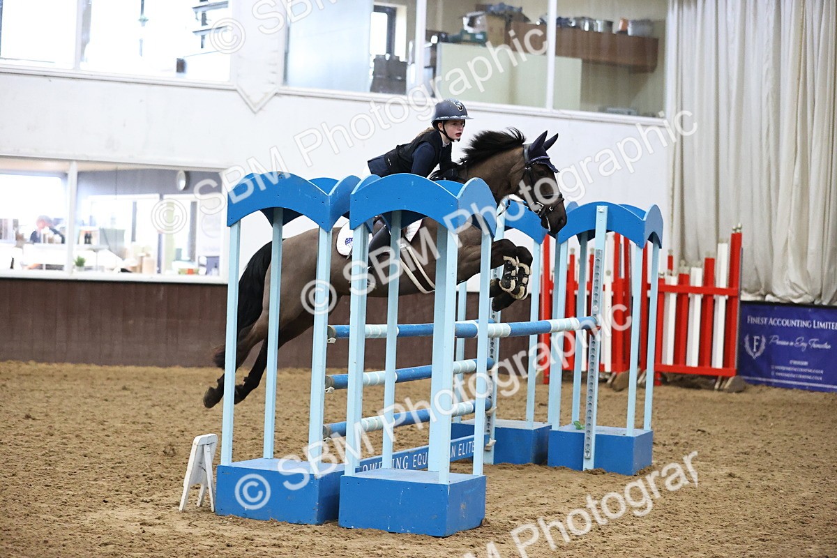 SBM_000954 - Class 5 - Pony Foxhunter - 1.10m