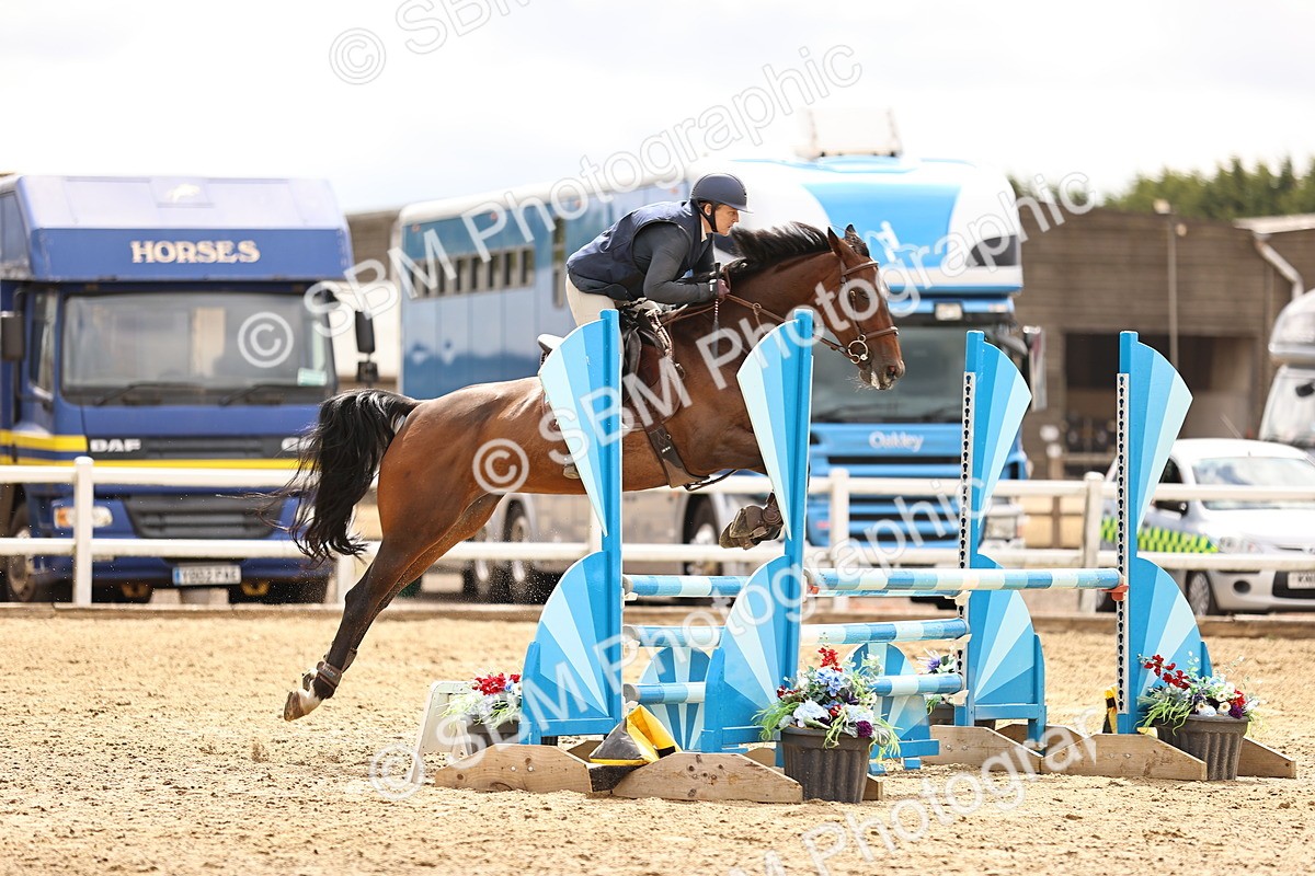 SBM_013184 - Class 13 - Senior British Novice - 90cm Open