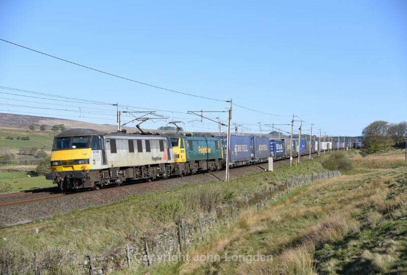 JL - 5.5.17 90048 90046 4M27 Coatbridge - Daventry, Scout Green - West Coast Main Line (north to south)