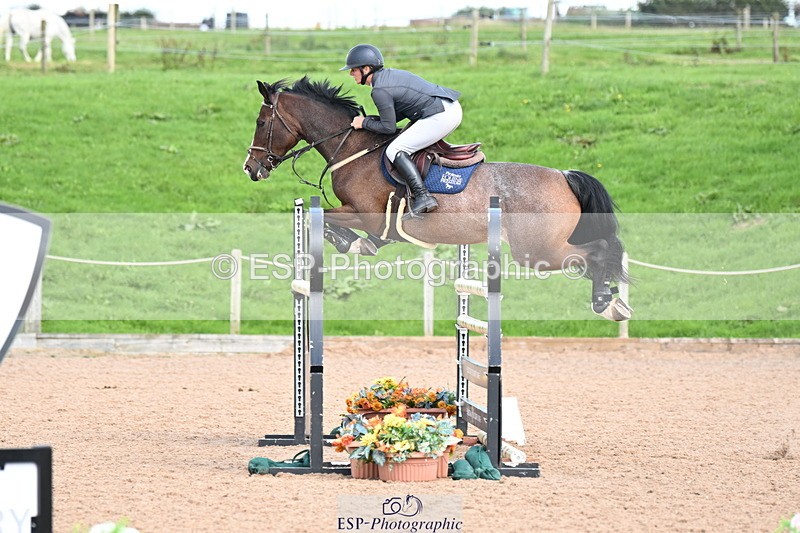 240913A-133027-04557 - Cls 15 Snr Foxhunter