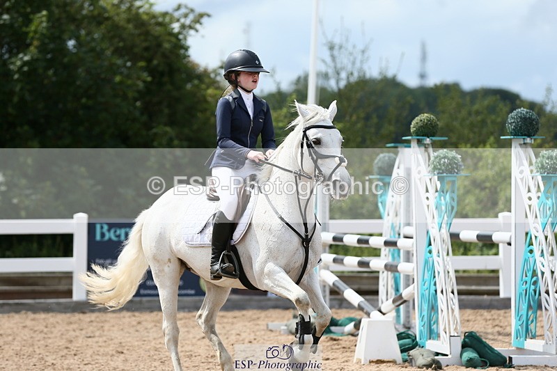 230716A-150659-04199 - Class 25a Pony Fox & 1.10 Open