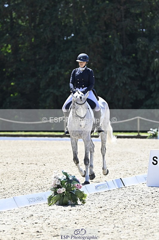 250522A-114740-03264 - B-320-Emma.Hyslop-Webb-CHICAGO.CHARLIE