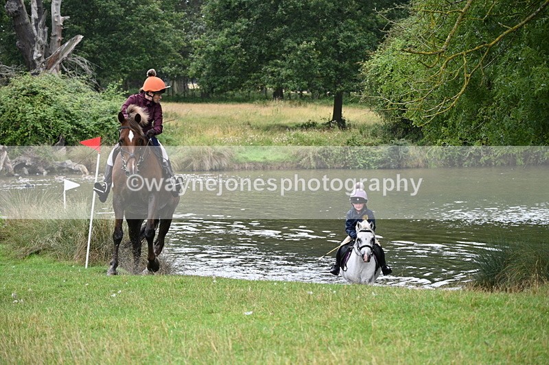 WJ7_6499 - Time at Water 09:30 to 10:00