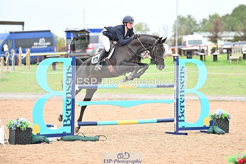 250914-112200-08524 - Cls 27 Snr 1.05m and 1.10m Grand Prix