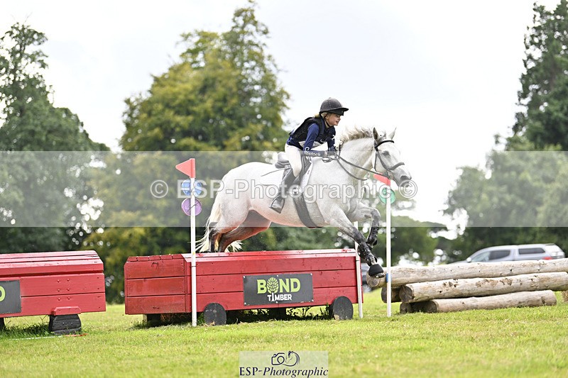 240825X-160632-36177 - 80cm XC 15.30 to 16.30