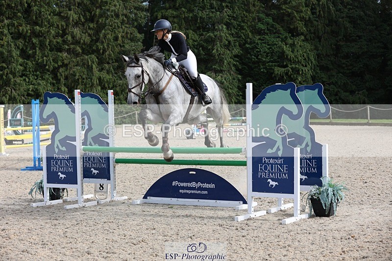 230908-152801-02495 - Cls 8 Snr 1.05m Open