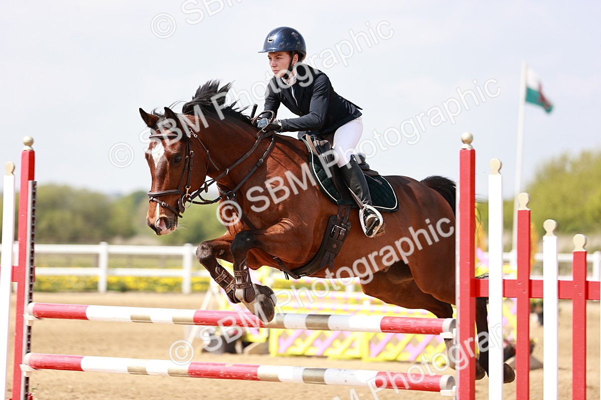  - Class 24 - Senior Newcomers - 1.10m