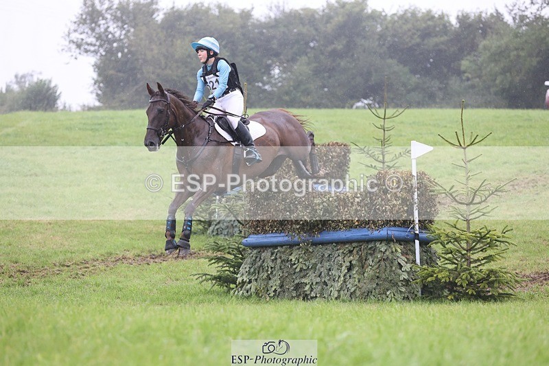 240901A-161255-11141 - 521-Bethan.O'Dell-RED.VICO