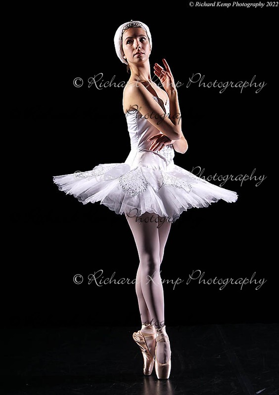 010522-4730w - Performance