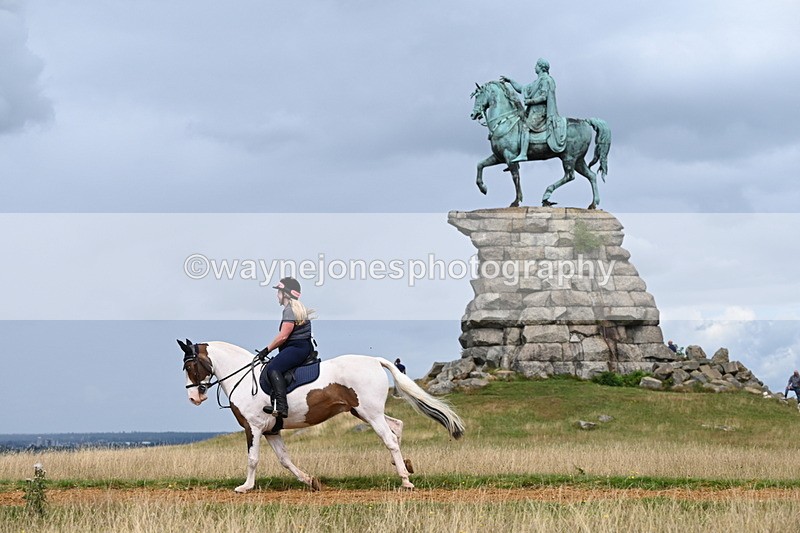 DSC_7942 - Time at Statue 13:16 to 13:52