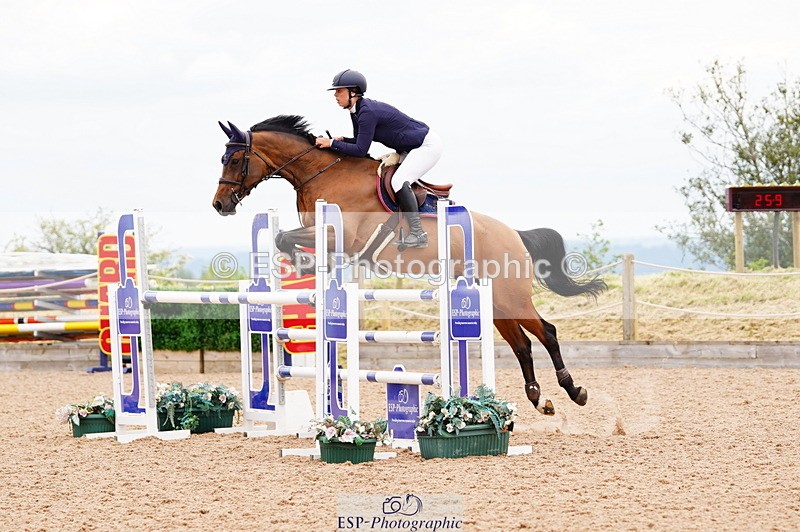 240524A-124640-03627 - Cls 16 Snr 1.20m Open