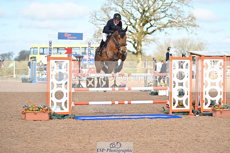 240418A-101202-01975 - Cls 1 2 Star Small Tour 1.30m