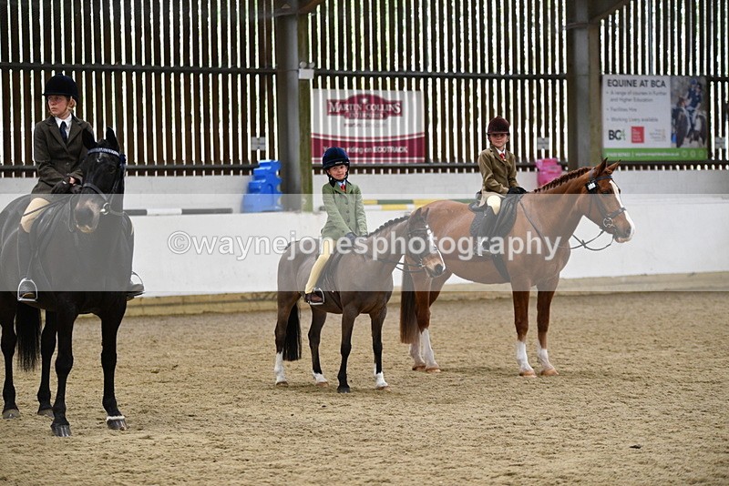 WJ5_6435 - Class 9 Ridden Veteran