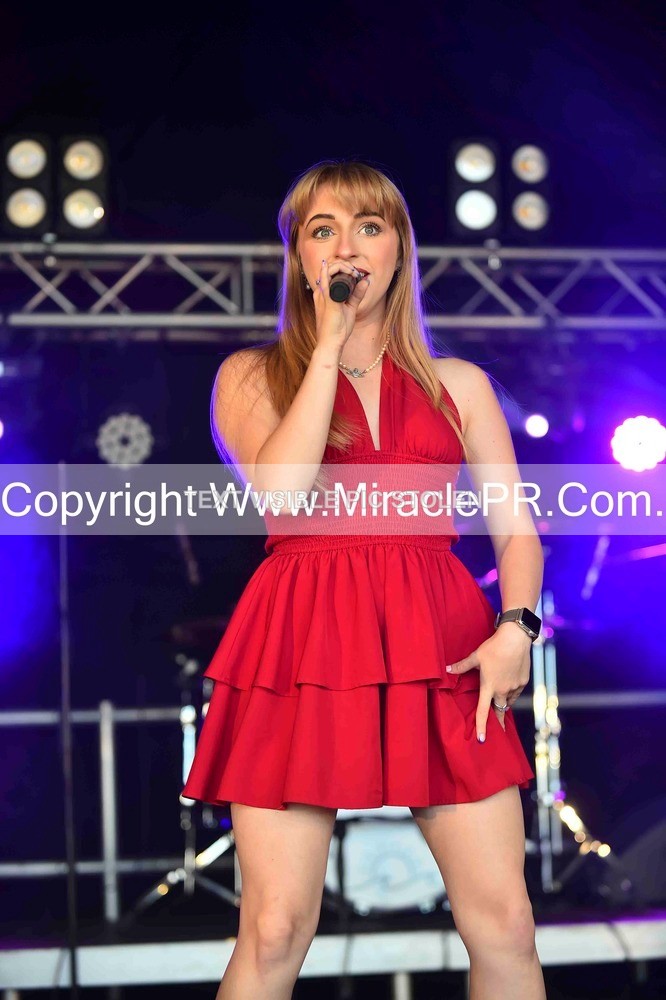 SH4_2257 - Lizzie Stanway
