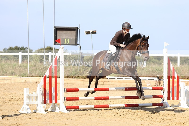 3E7A1039 - Class 7: 70cm Senior