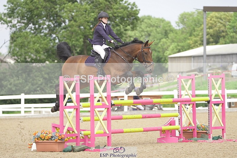 230810A-135814-02573 - Cls 4 1.05m Amateur Quali