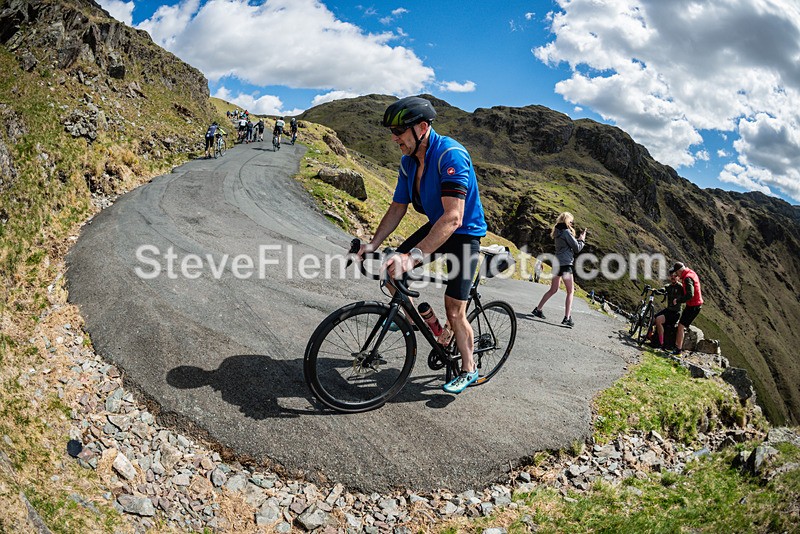 141835 - Hardknott Hairpin 14.00 - 15.00